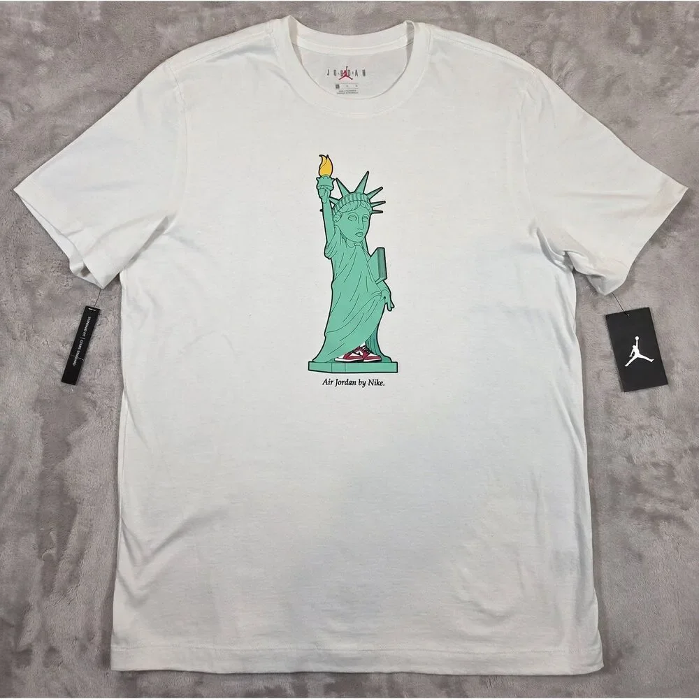 Nike Air Jordan NYC Statue Of Liberty Bred T-Shirt Men’s L CU2109-100 NWT